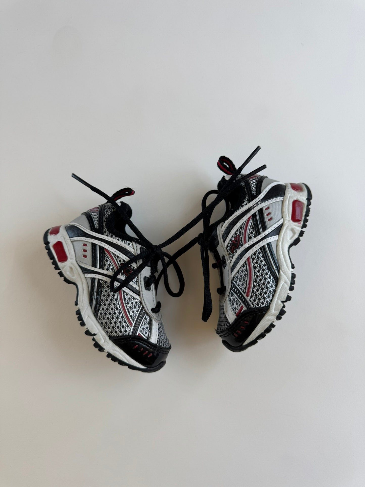 Athletic Works sneakers size 4